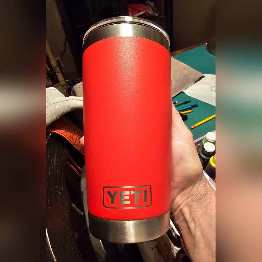 CANYON RED 20 oz Yeti